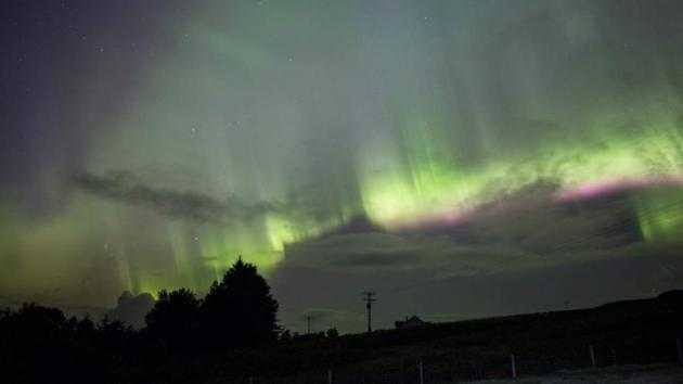 Video: Hiện tượng bắc cực quang kỳ ảo trên bầu trời Anh