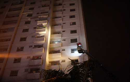 Cháy tại khu đô thị Xa La: Nghẹt thở cứu người trong đám cháy