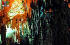 Động Hua Mạ huyền bí giữa Rừng Ma