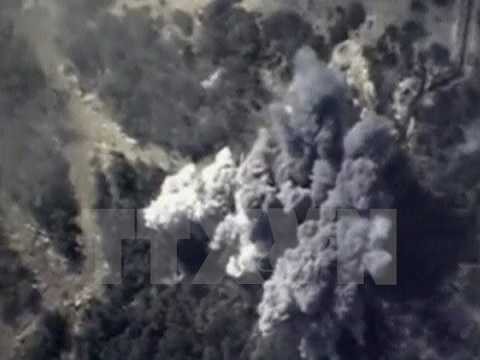 Mỹ bác khả năng hợp tác với Nga đối phó IS ở Syria