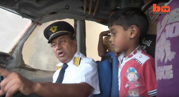 Chuyến bay tình nghĩa giá 1 USD cho người nghèo Ấn Độ