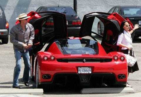 Những siêu xe đắt đỏ nhất của sao Âu Mỹ