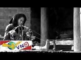 Thổ cẩm Khe Nghè đẹp như con gái Cao Lan