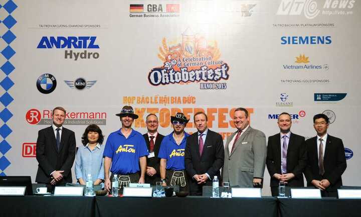 Hơn 4.000 vé lễ hội bia Đức Oktoberfest 2015 đã bán sạch