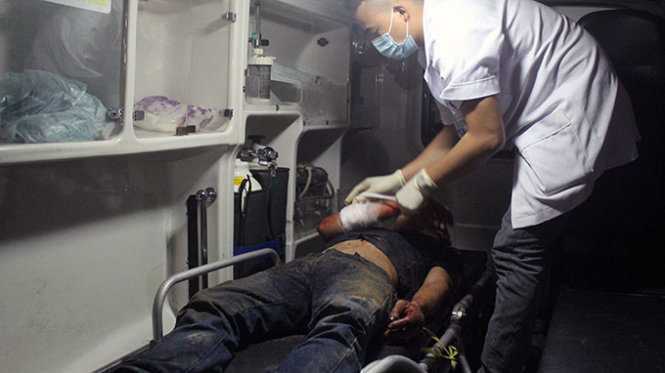 Dân đốt xe, vây đánh trọng thương 4 thanh niên nghi ăn trộm