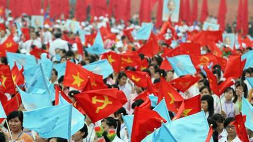 Cán bộ có thể sai nhưng nhân dân thì không sai