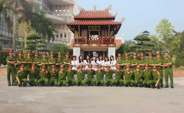 Bộ ảnh kỷ yếu đẹp như mơ của sinh viên cảnh sát