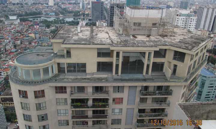 Chung cư cao cấp Sky City tự ý xây penhouse trái phép