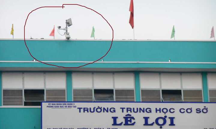 Nam thanh niên bị 2 cô gái đâm chết: Khó nhận diện hung thủ qua camera giám sát