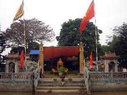 Bí ẩn ngôi mộ cổ trong hậu cung đền Gắm