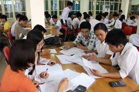 Có nên miễn học phí cho sinh viên sư phạm?