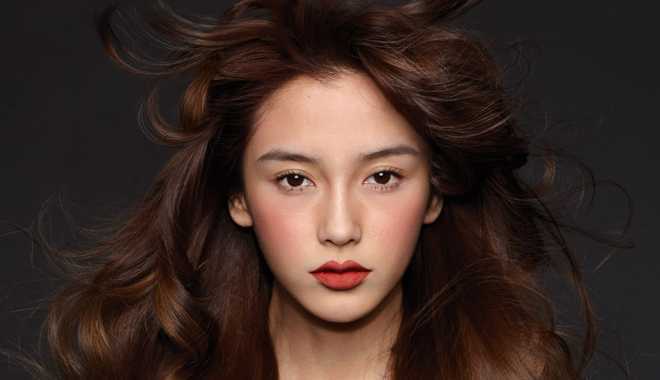 Những thủ thuật trong trang điểm giúp làm thon gọn khuôn mặt