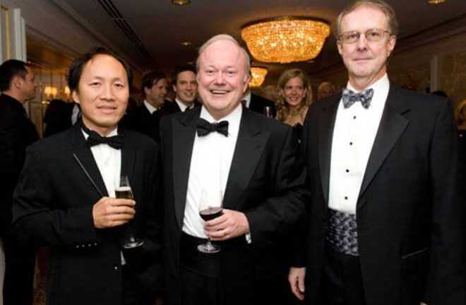 Những thương vụ đình đám của tỷ phú gốc Việt lấy em gái Cẩm Ly ở Blackstone