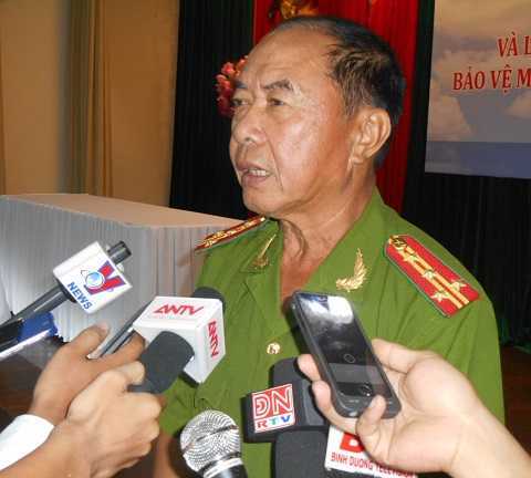 Xử phạt trên 100 tỷ đồng các trường hợp xả thải trên sông Đồng Nai