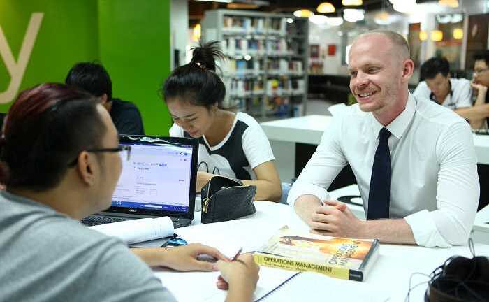 Học Quản trị du lịch nhận học bổng toàn phần 700 triệu đồng