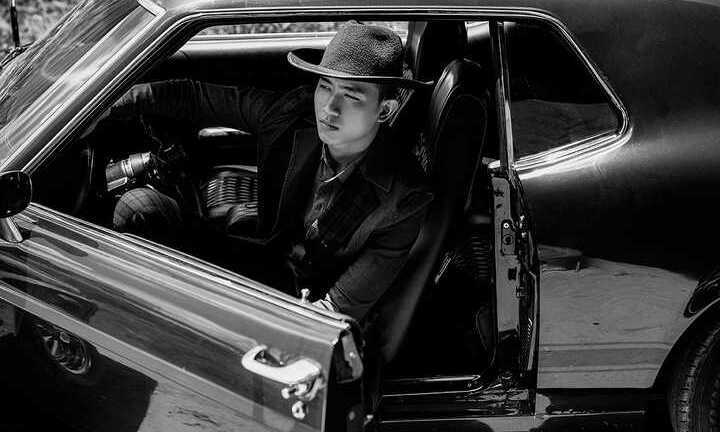 Võ Cảnh hoá thân thành chàng cao bồi phóng khoáng