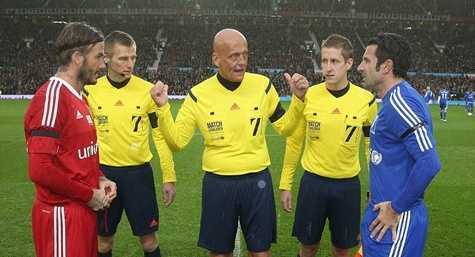 Owen lập cú đúp giúp đội Beckham chiến thắng