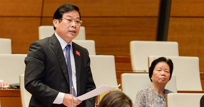 Ngập tin phản cảm, đồi trụy trên internet, Bộ trưởng Nguyễn Bắc Son trần tình