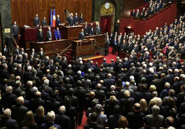 Tổng thống Nga khẳng định IS nhận tiền tài trợ từ hơn 40 nước