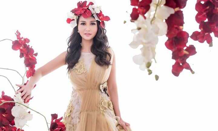 Hoa hậu quý bà Sương Đặng đẹp tựa nữ thần