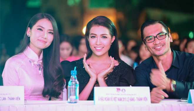 Ngọc Lan trở về trường xưa ngồi 'ghế nóng'