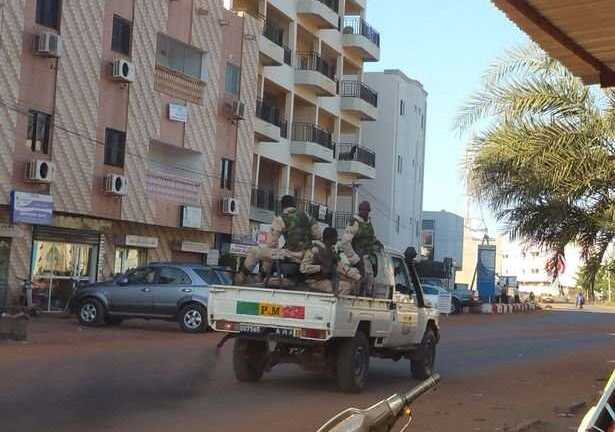 Bắt cóc con tin Mali: Đã giải cứu 80 con tin