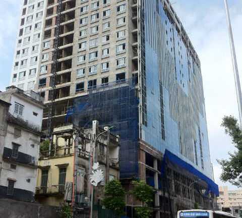 Tòa nhà 8B Lê Trực: Đề xuất hiến phần vi phạm cho Nhà nước để sử dụng có ích