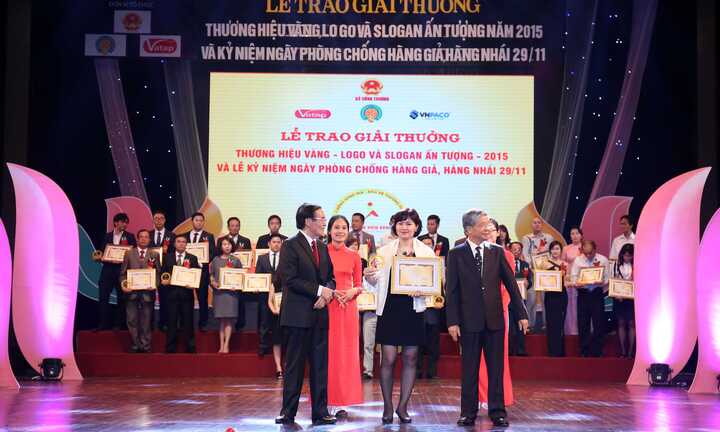 MobiFone đạt giải thưởng Slogan ấn tượng năm 2015