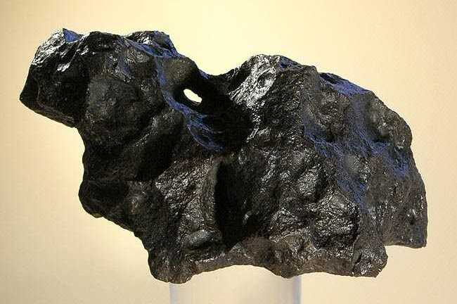 Bí hiểm 'làng đồng đen' và những cú lừa rúng động dư luận