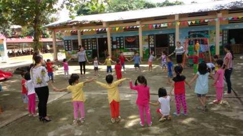 Điều chuyển 29 giáo viên THCS xuống dạy bậc học mầm non