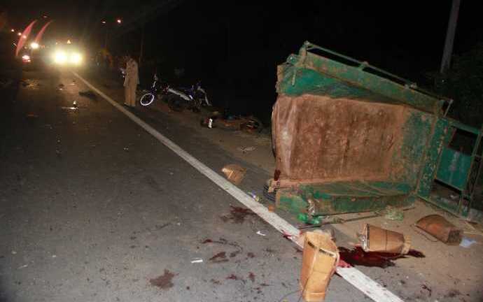 Hiện trường kinh hoàng vụ tai nạn khiến 14 người thương vong