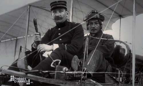 Vợ chồng tổng đốc có đội đếm tiền riêng