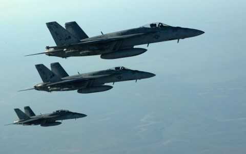 Thủ tướng Anh muốn không kích IS ở Syria