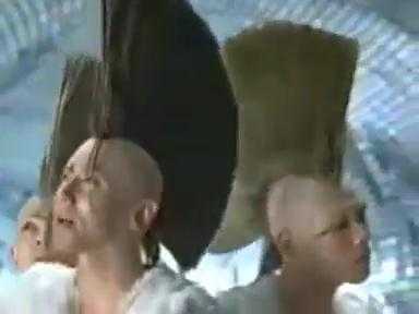 Chết cười với kiểu tóc ‘bá đạo khó đỡ’ của các ‘dân chơi’