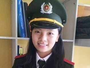 Nữ thủ khoa xinh đẹp của Học viện Chính trị Công an nhân dân
