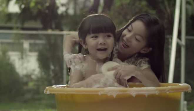 Phim ngắn tình chị em, cảm động rơi nước mắt