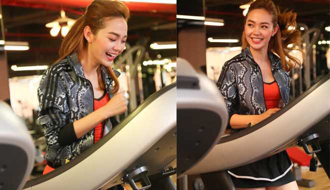 Cận cảnh nhan sắc đáng yêu của Minh Hằng khi... vừa chạy vừa hát