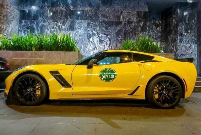 Cặp siêu xe 'quỷ dữ' vàng chóe của đại gia võng xếp Duy Lợi