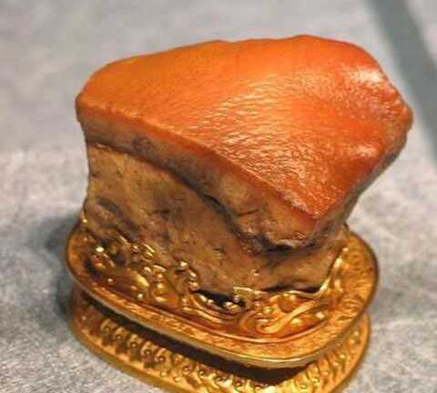 Những hòn đá kỳ dị có giá cao ngất trời