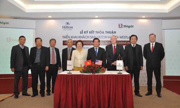 Khách sạn Thắng Lợi ký thỏa thuận triển khai khách sạn Hilton Hanoi Westlake