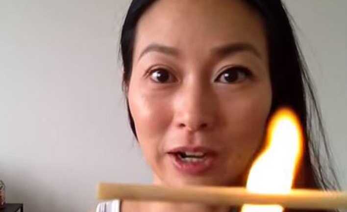 Clip: Cô gái Hàn Quốc chia sẻ bí quyết ‘độc’ để có hàng mi cong vút