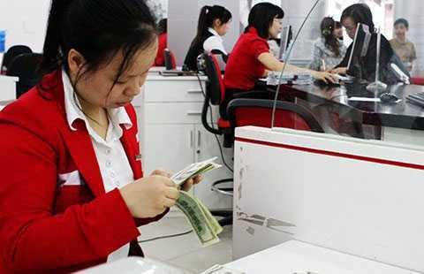 Làm gì lợi nhất khi gửi USD không còn hưởng lãi?