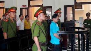 Vụ chai nước có ruồi: Bị cáo lĩnh 7 năm tù