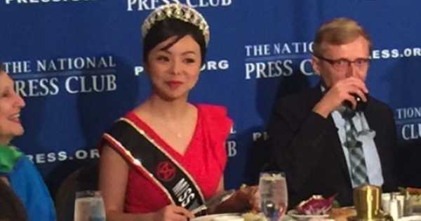 Hoa hậu bị cấm vào Trung Quốc không xem Hoa hậu Thế giới 2015