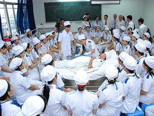 Năm 2015: Ngành y tế đã thật sự thay đổi tim, óc?