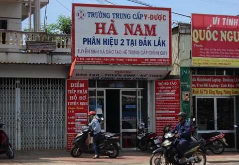 Trung cấp Y dược Hà Nam phân hiệu tại Đắk Lắk bị đình chỉ tuyển sinh