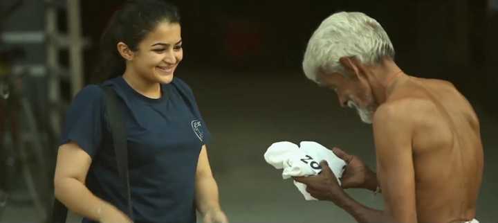 Video: Sức mạnh thay đổi thế giới của tình yêu thương