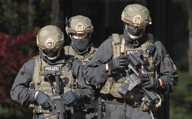 IS âm mưu đánh bom liều chết ở Đức đêm giao thừa