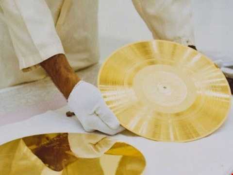 NASA dùng tiếng Việt để 'nói chuyện' với người ngoài hành tinh