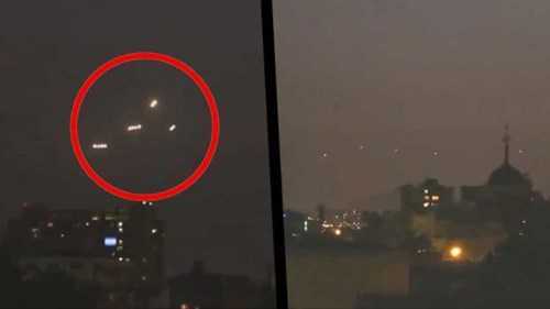 Xôn xao clip xuất hiện 2 cặp UFO song sinh ở Nam Mỹ